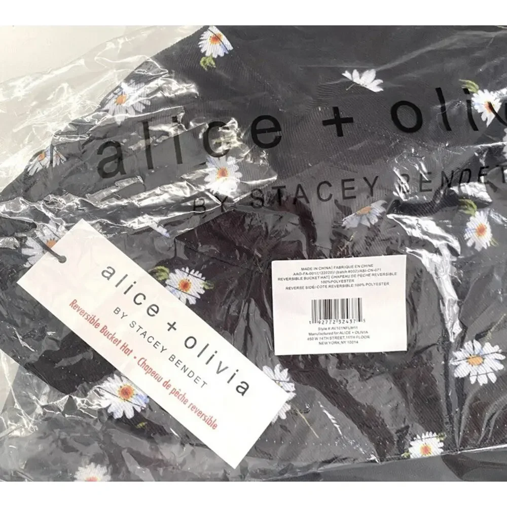 Alice + Olivia Daisy Print Duffel Bag & Bucket Hat Bundle New - Picture 5 of 6